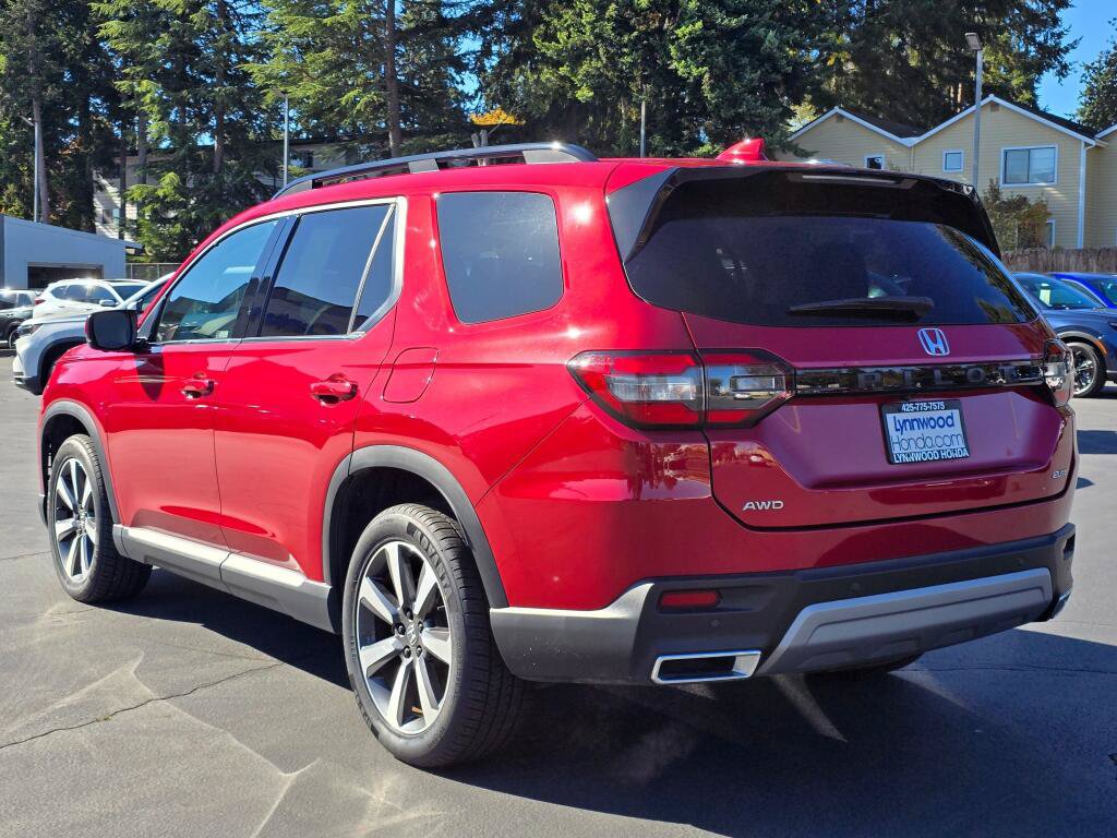 Certified 2023 Honda Pilot Elite image 16