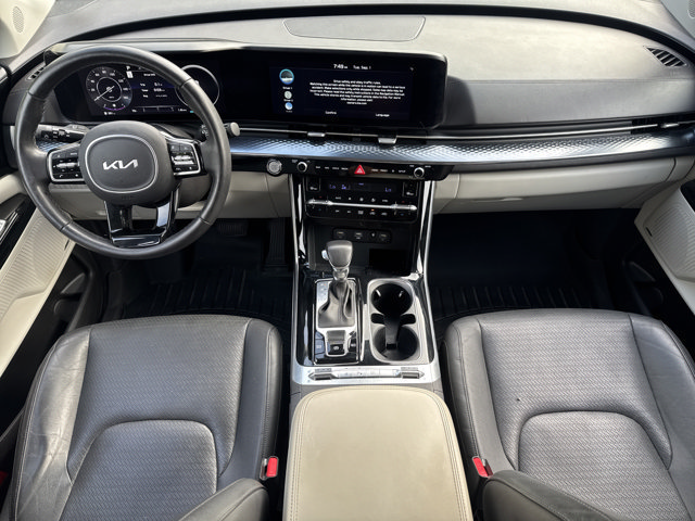 Used 2023 Kia Carnival SX Prestige FWD image 13