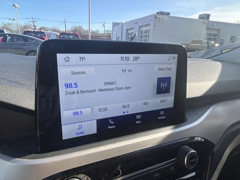 Used 2022 Ford Escape SE w/ Convenience Package image 16