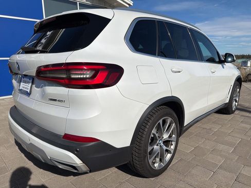 Used 2021 BMW X5 xDrive40i w/ Convenience Package AWD/4WD image 3