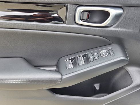 Certified 2023 Honda Civic EX-L image 30