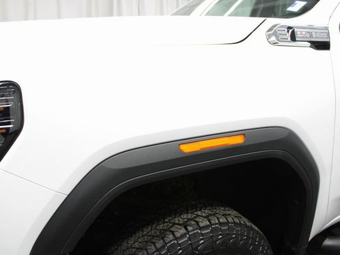 Used 2024 GMC Sierra 2500 Pro image 37