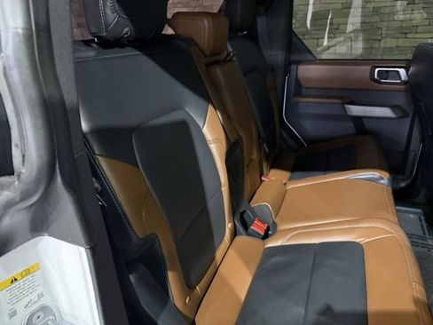 Used 2023 Ford Bronco Outer Banks w/ Sasquatch Package image 29