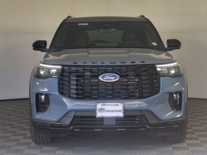 New 2026 Ford Explorer ST-Line w/ ST-Line Street Pack