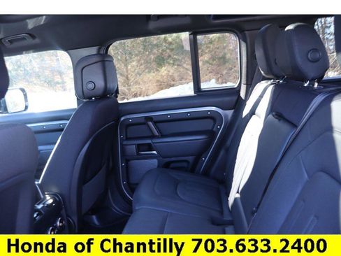 Used 2024 Land Rover Defender 110 X image 27