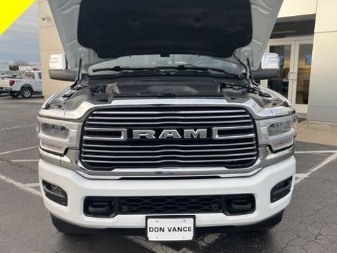 Used 2024 RAM 2500 Laramie AWD/4WD image 43