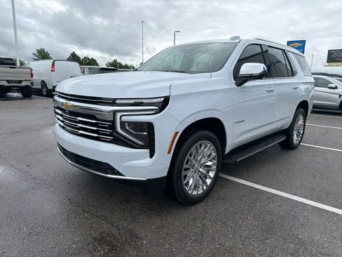 New 2026 Chevrolet Tahoe Premier w/ Sun And Tow Package AWD/4WD image 28