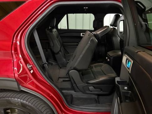 Used 2022 Ford Explorer ST w/ Equipment Group 401A AWD/4WD image 14