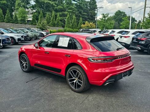 Used 2022 Porsche Macan AWD/4WD image 12