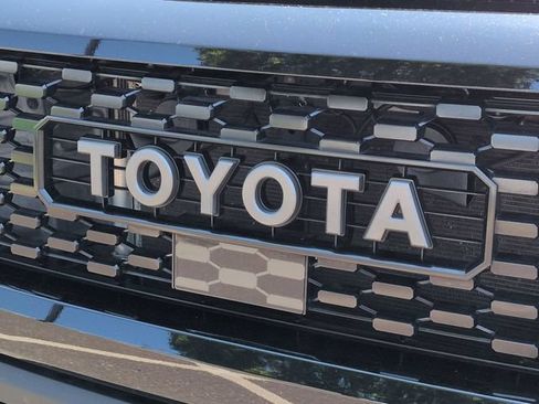 Used 2020 Toyota Tundra TRD Pro AWD/4WD image 33