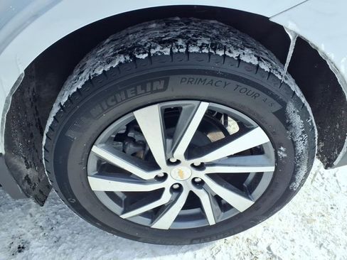 Used 2022 Chevrolet Equinox Premier AWD/4WD image 13