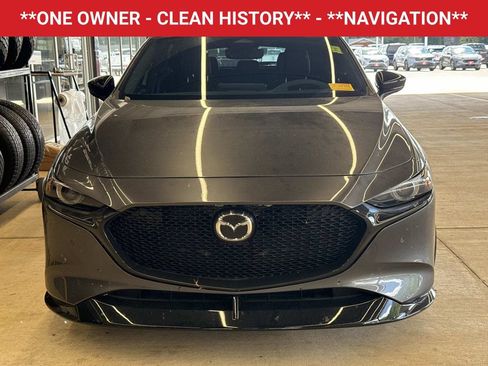 Used 2026 MAZDA MAZDA3 Hatchback w/Premium Plus Pkg AWD/4WD image 2