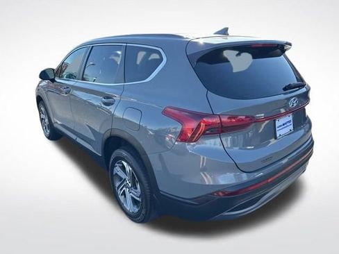Used 2023 Hyundai Santa Fe SE image 3