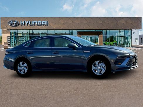 New 2025 Hyundai Sonata SE image 10