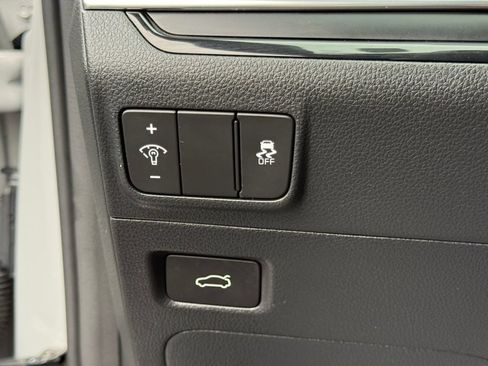 Used 2025 Kia K5 GT FWD image 21