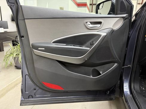 Used 2016 Hyundai Santa Fe Sport w/ Option Group 02 FWD image 10