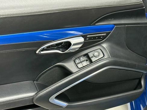 Used 2017 Porsche 911 Carrera image 17