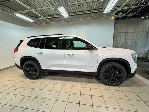 New 2026 GMC Acadia Elevation w/ Black Edition image 4