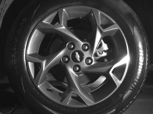 Used 2025 Chevrolet Trax LT FWD image 14