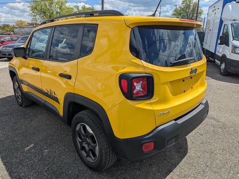 Used 2017 Jeep Renegade Sport w/ Power & Air Group AWD/4WD image 5