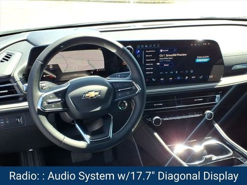 New 2026 Chevrolet Traverse LT w/ Driver Confidence Package FWD image 2