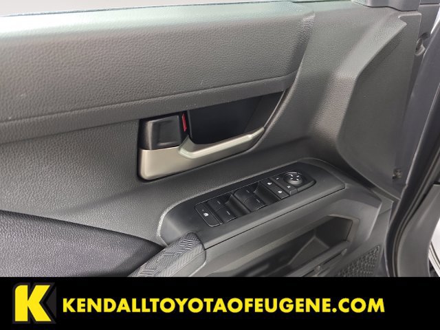 Used 2024 Toyota Tacoma TRD Off-Road AWD/4WD image 10