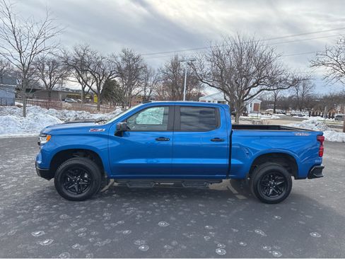 Used 2022 Chevrolet Silverado 1500 LT Trail Boss w/ Convenience Package II image 17