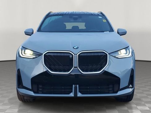 Used 2025 BMW X3 xDrive30i image 2