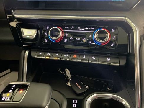 Certified 2024 GMC Sierra 1500 Denali w/ Denali Reserve Package image 36