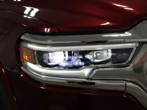 Used 2022 RAM 1500 Limited w/ Body Color Bumper Group AWD/4WD image 12