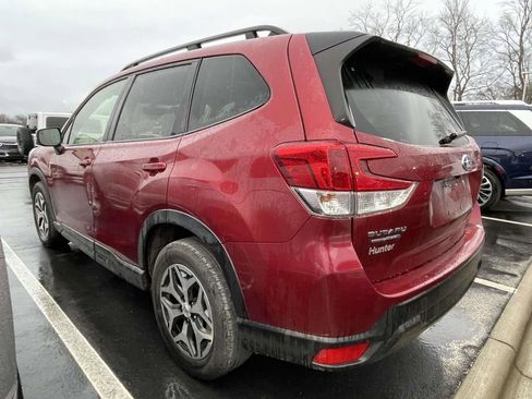 Certified 2024 Subaru Forester Premium image 3