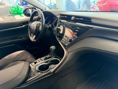 Used 2019 Toyota Camry XSE w/ Navigation Package image 35