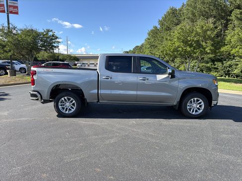 New 2026 Chevrolet Silverado 1500 LT AWD/4WD image 4