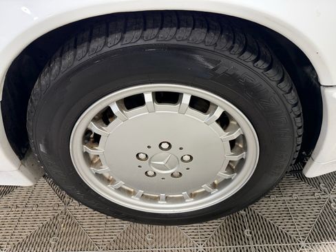 Used 1991 Mercedes-Benz 500 SL image 11