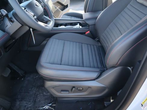 New 2026 Ford Explorer ST-Line image 12