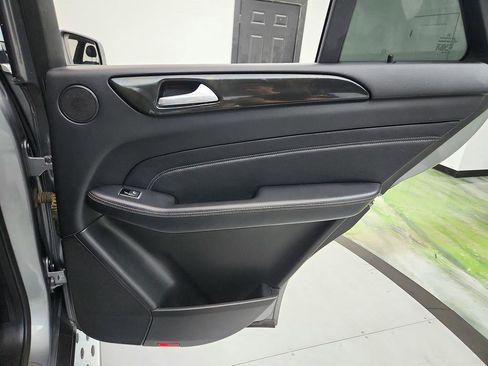 Used 2015 Mercedes-Benz ML 350 4MATIC image 30