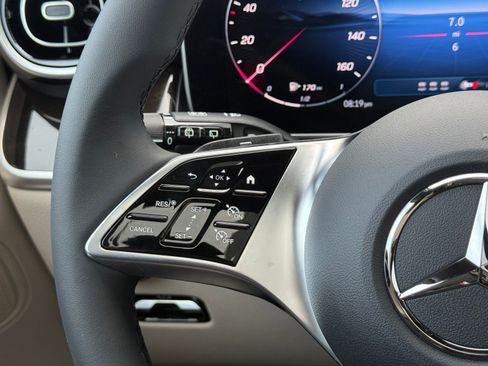 New 2026 Mercedes-Benz GLC 300 image 17