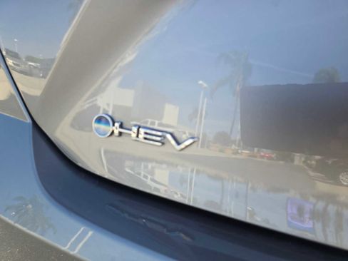 Certified 2025 Toyota Camry SE FWD image 14