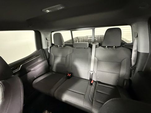 Used 2025 Chevrolet Silverado 1500 LT image 31