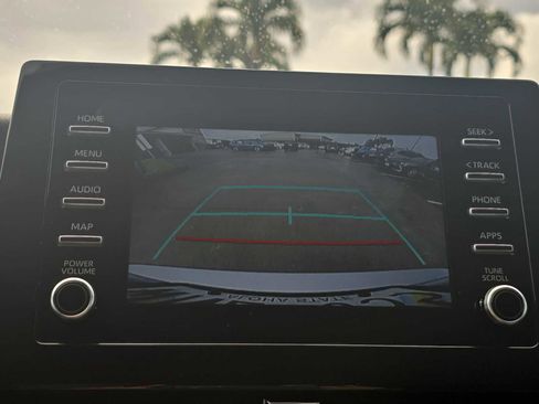 Used 2022 Toyota Camry LE image 23