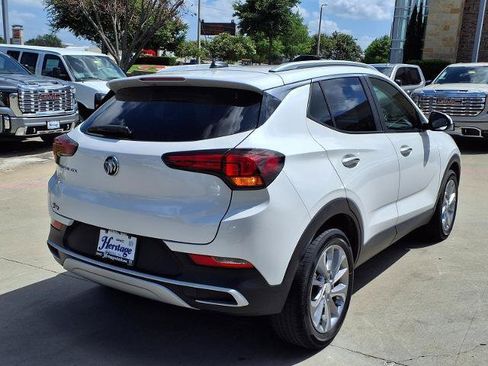 Used 2023 Buick Encore GX Select w/ Experience Buick Package FWD image 3