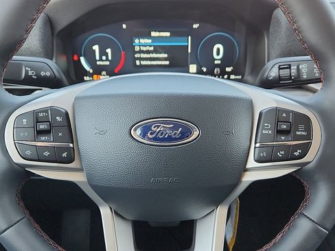 New 2026 Ford Explorer Active image 11