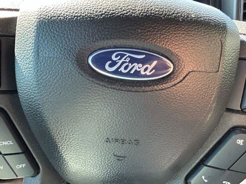 Used 2019 Ford F150 XLT w/ Equipment Group 302A Luxury AWD/4WD image 19