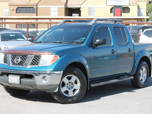 Used 2005 Nissan Frontier NISMO w/ (J01) Sunroof Pkg RWD image 3
