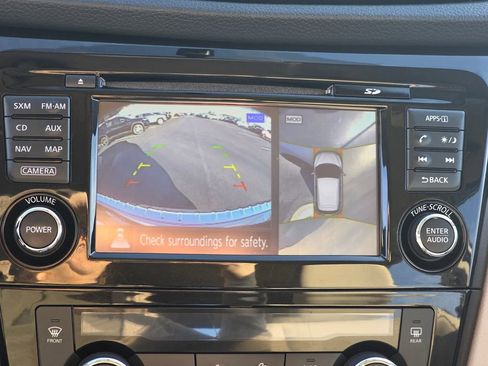 Used 2018 Nissan Rogue Sport SL image 22