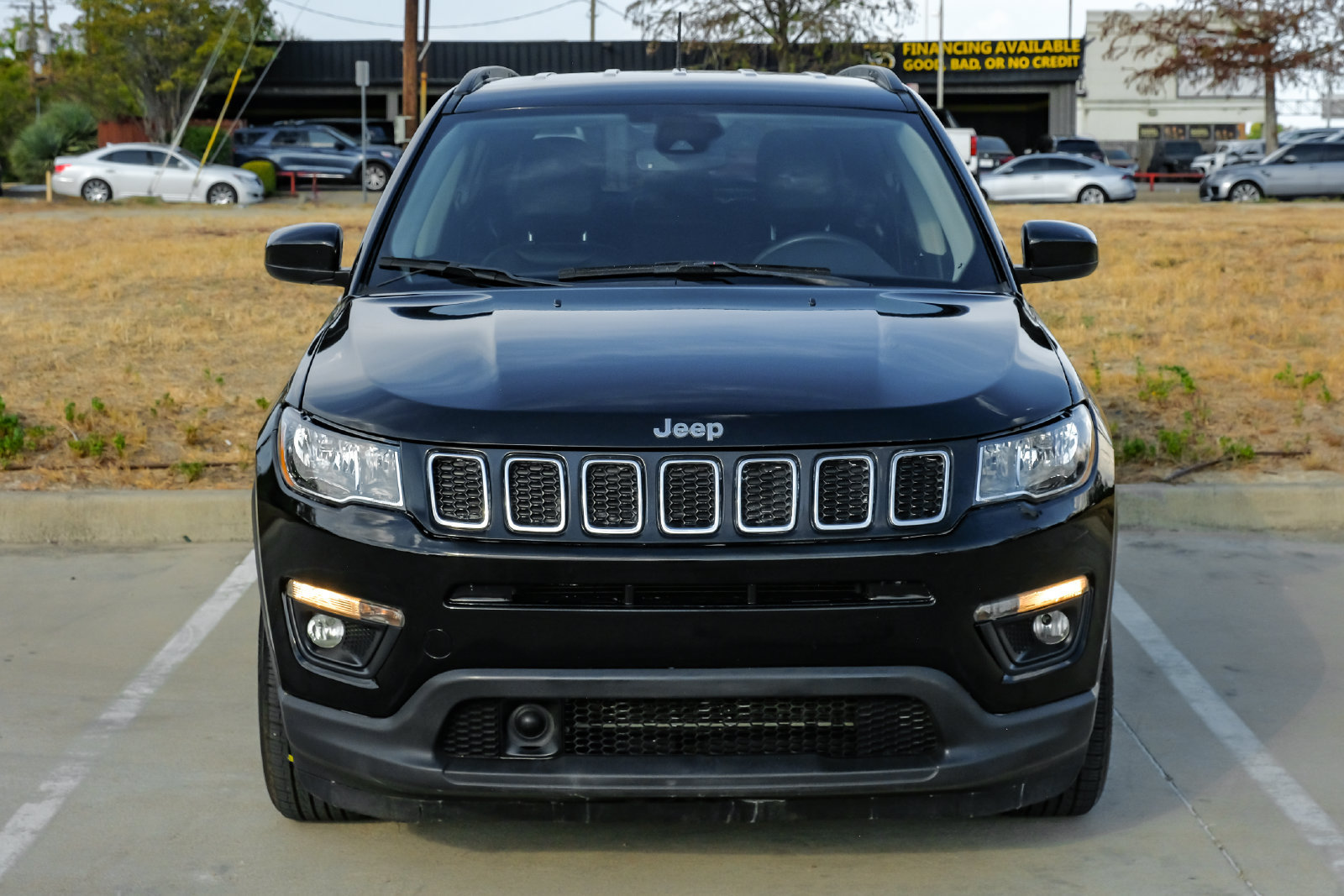 Used 2021 Jeep Compass Latitude w/ Driver Assistance Group FWD image 5