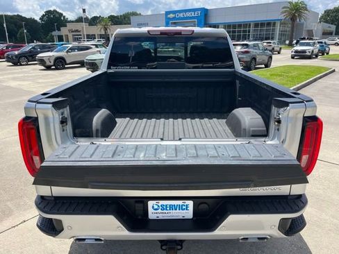 Used 2022 GMC Sierra 1500 Denali w/ Technology Package RWD image 7