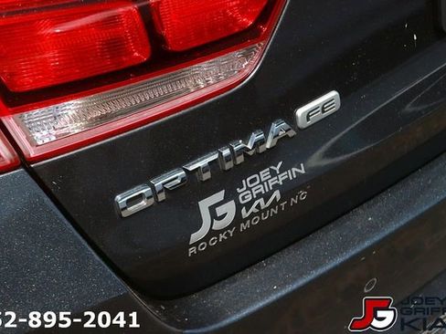 Used 2020 Kia Optima LX FWD image 10