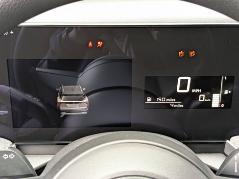New 2026 Nissan Kicks SV FWD image 18