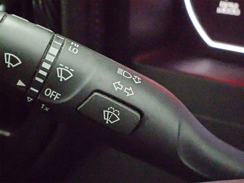 Used 2019 Chevrolet Silverado 1500 LT w/ All-Star Edition image 26